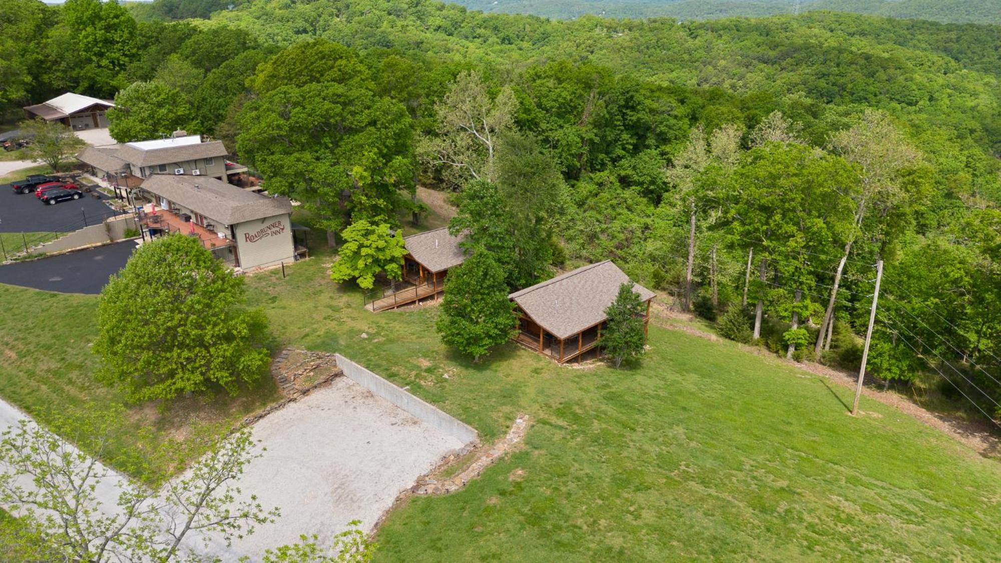 Roadrunner Inn And Log Cabins Eureka Springs Ngoại thất bức ảnh