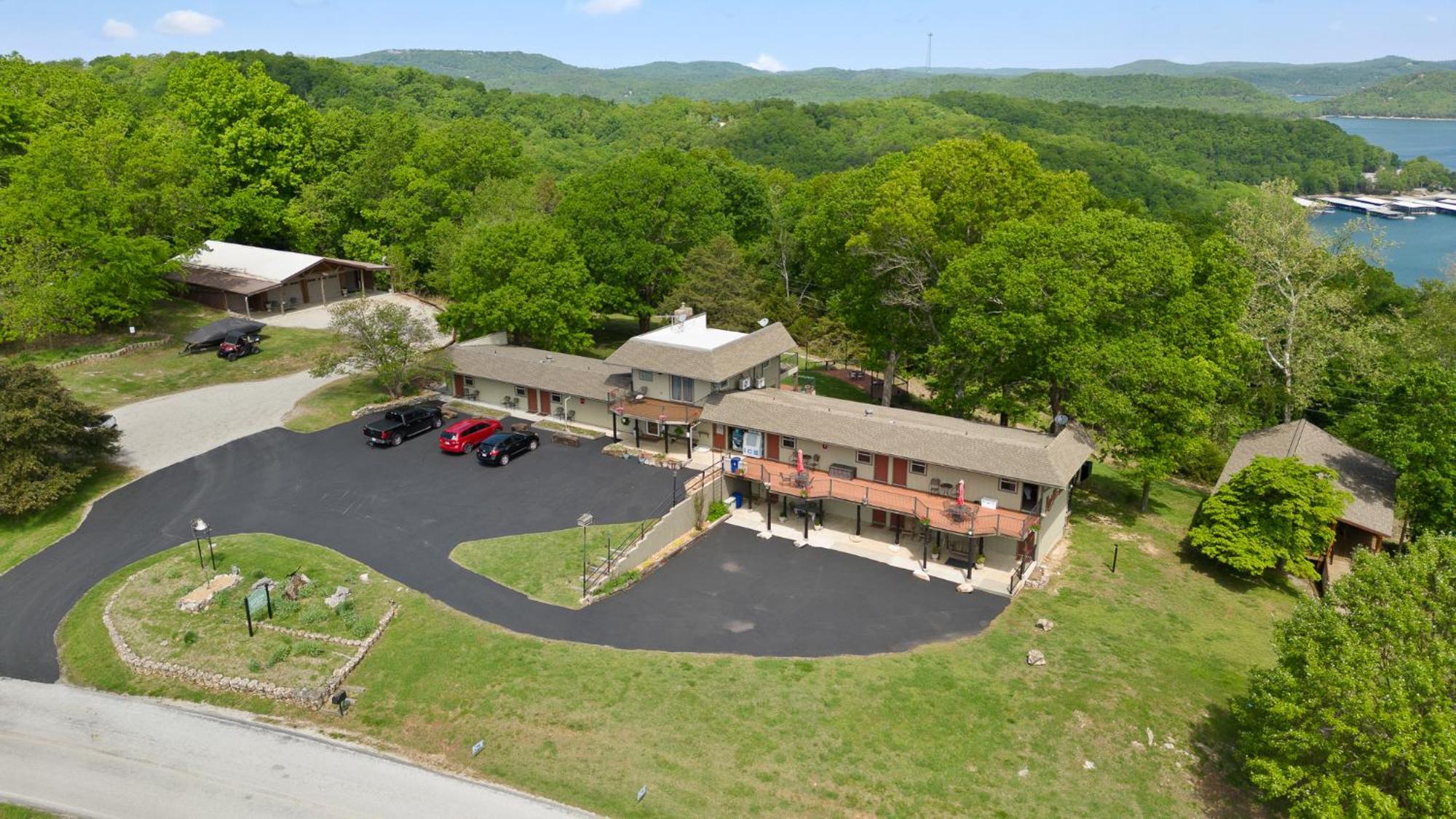 Roadrunner Inn And Log Cabins Eureka Springs Ngoại thất bức ảnh
