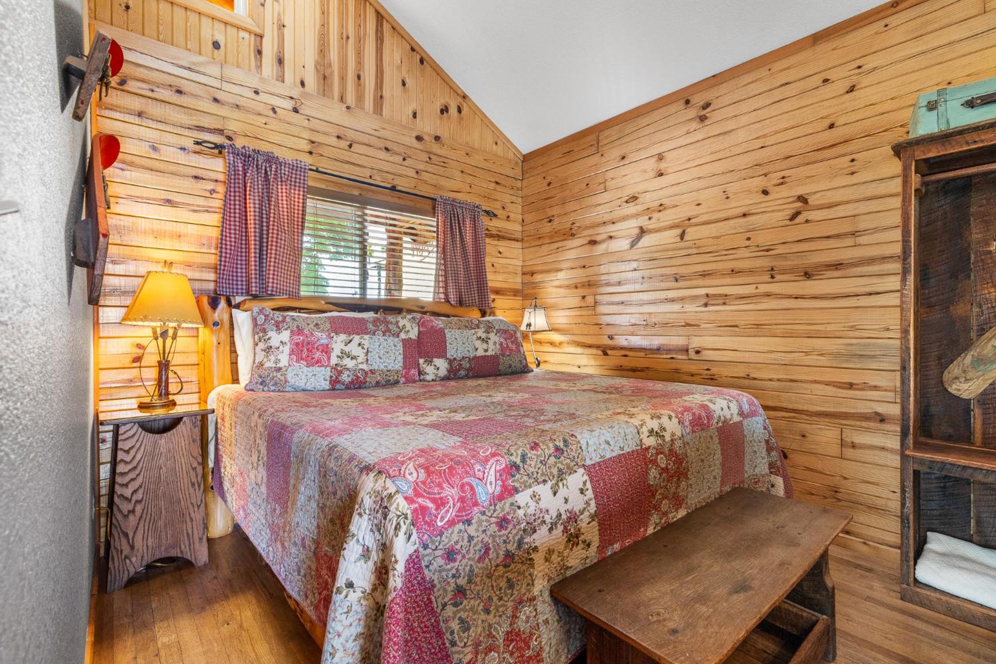 Roadrunner Inn And Log Cabins Eureka Springs Ngoại thất bức ảnh